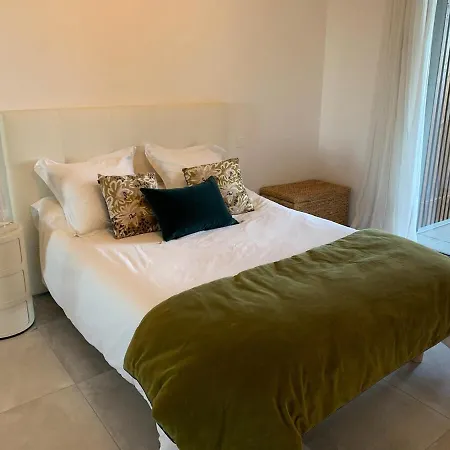 Superbe T2 Avec Terrasse בסטיה